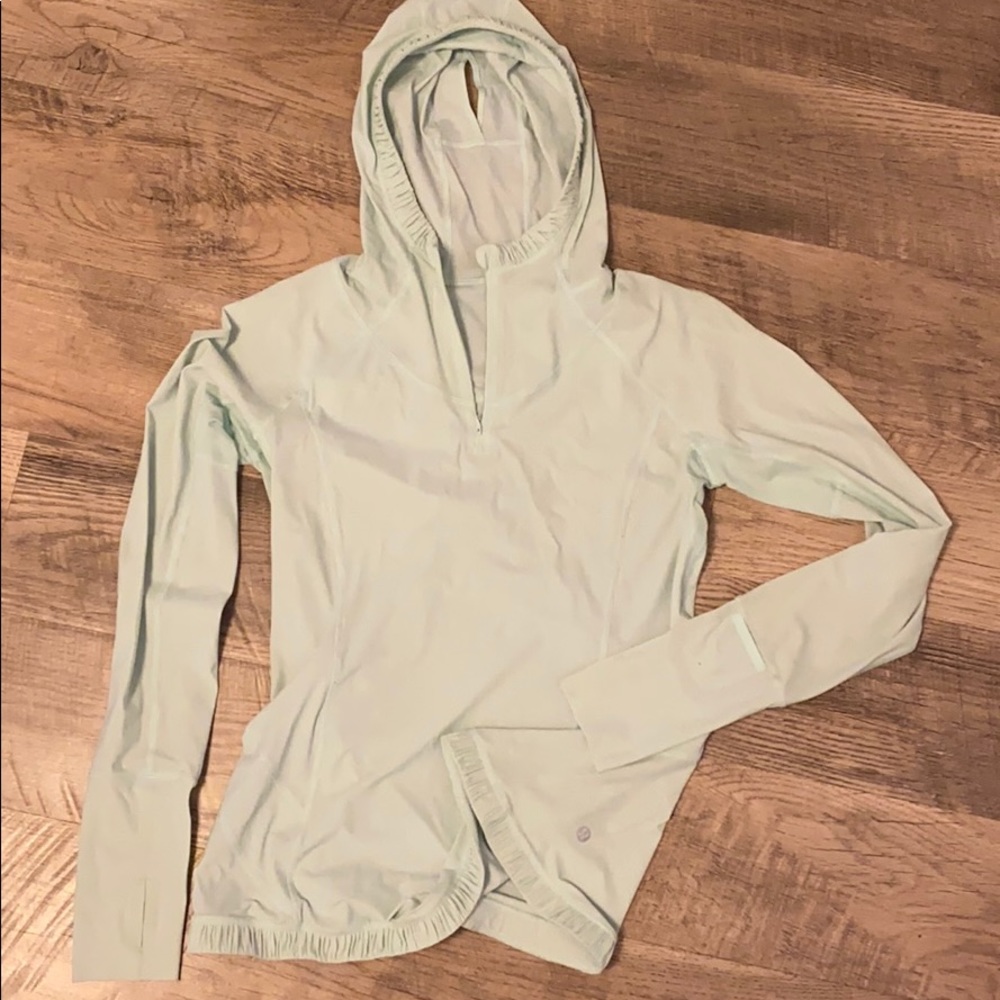Lululemon light weight jogging jacket